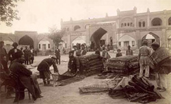 Bazar di Elizavetpol o Genje, circa 1910.